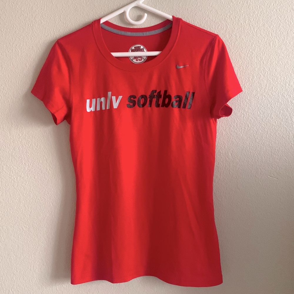 Nike short sleeve dri-fit